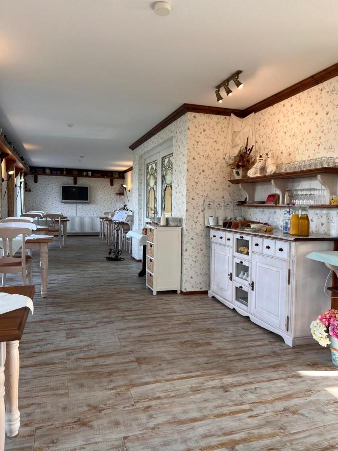 Hotel Gode Tied Zingst Extérieur photo